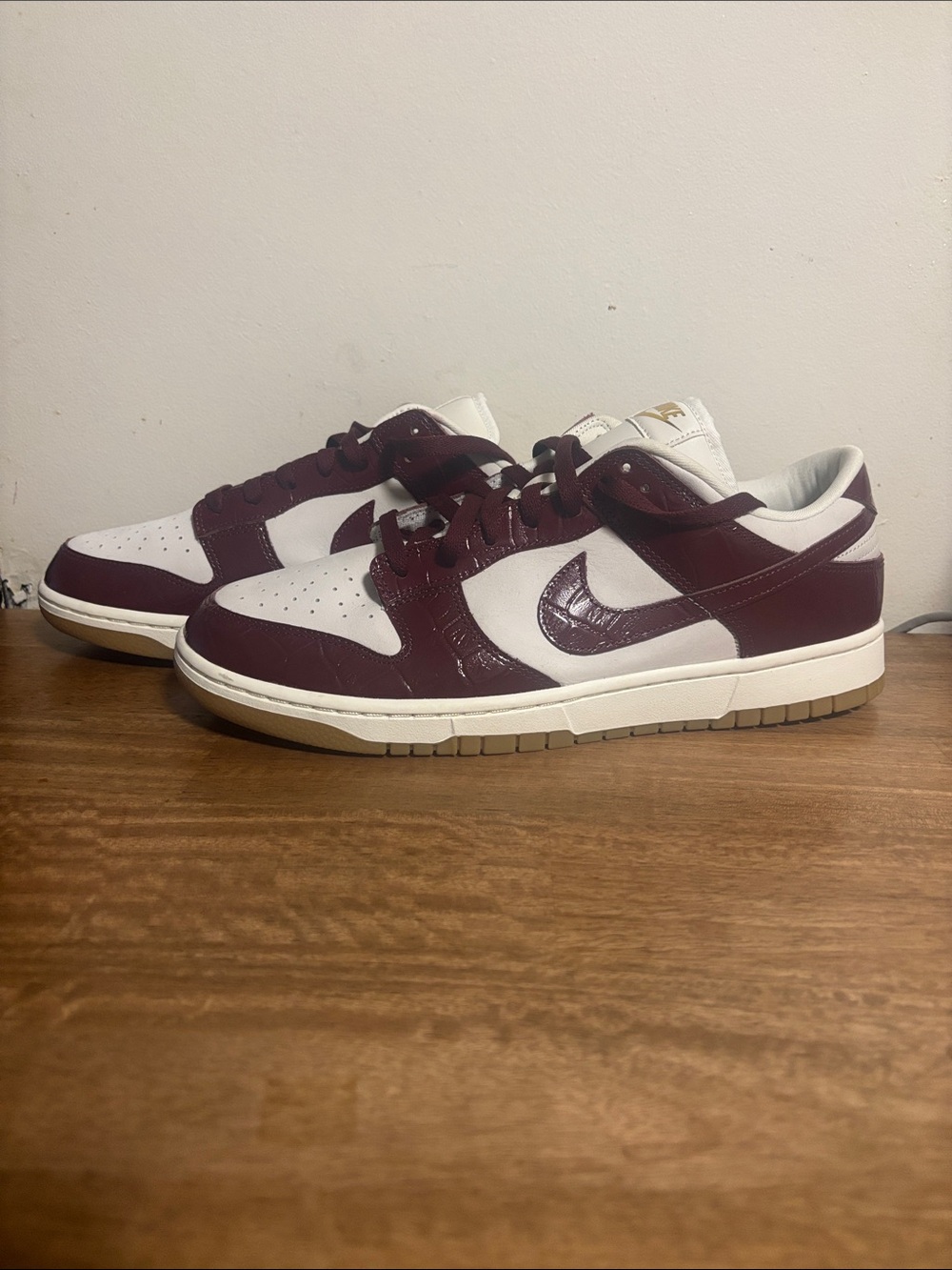Authentic Nike Dunks Low LX Team Red Croc Sneakers size 13.5 New